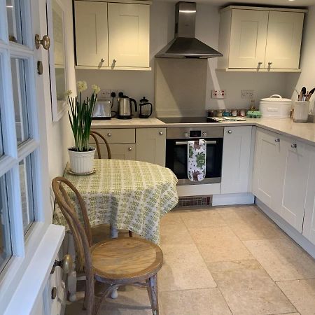 Masons Cottage, An Idyllic Retreat In An Area Of Outstanding Beauty, Close To Blenheim Palace, Oxford & The Cotswolds Stonesfield Екстериор снимка