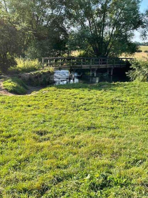 Masons Cottage, An Idyllic Retreat In An Area Of Outstanding Beauty, Close To Blenheim Palace, Oxford & The Cotswolds Stonesfield Екстериор снимка